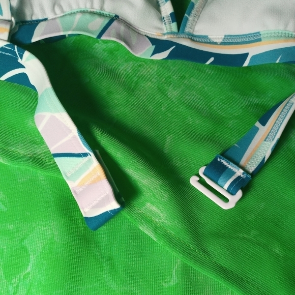 Roxy Tropical Bikini Top - Picture 3 of 6